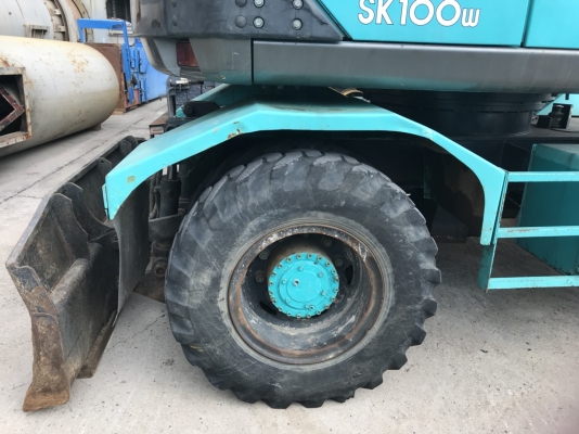 รถขุดล้อยางKOBELCO รุ่นSK100W-2 ปี2003
