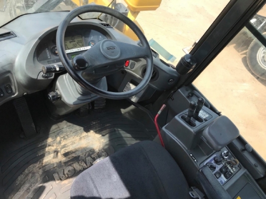 ขายรถตักล้อยาง KOMATSU WA320-6 รถนอกนำเข้าจากญี่ปุ่น สภาพสวยพร้อมใช้งาน มีVDOการทำงานครับ