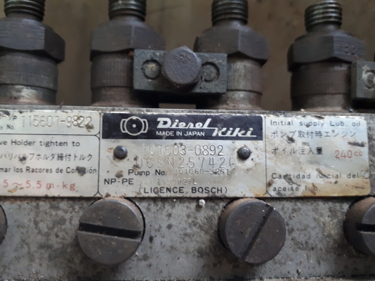 ขายปั๊มดีเซล Isuzu 6SA 210 + ปั๊มลม + หัวฉีด + เทอร์โบ