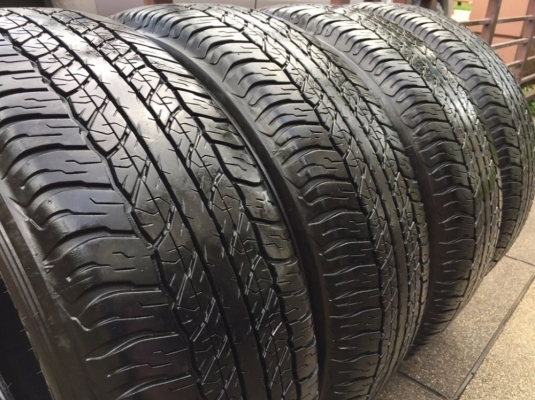ยาง Dunlop 265 65 17 กลางปี17 ดอกเต็ม เนื้อนิ่มๆ ใช้ยาว ราคาไม่แพง
