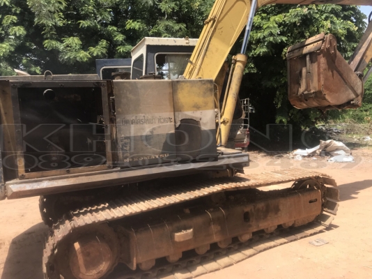 ขายด่วน รถแบคโฮ komatsu 120 รุ่น 2 เครื่องเดิม ตัวเดิน โซ่มีหลวมแต่ใช้งานได้ใช้ตัก ขวดในร้านของเก่า ขายต่ามสภาพ มีเอกสารซื้อขาย 160000 บาท