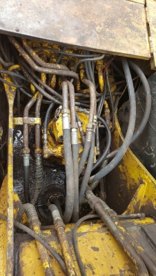 ขาย แบคโฮ KOBELCO SK200 Mark 3 เก๋งเทา เครื่องดี ปั้มดี ช่วงล่างแน่น เอกสารใบอินวอยซ์ ขาย แบคโฮ KOBELCO SK200 Mark 3 เก๋งเทา เครื่องดี ปั้มดี ช่วงล่างแน่น เอกสารใบอินวอยซ์