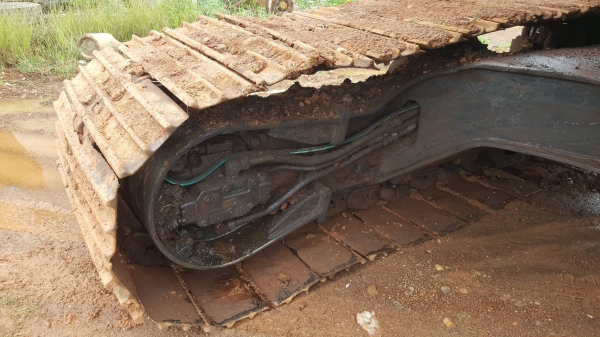 ขาย แบคโฮ KOBELCO SK200 Mark 3 เก๋งเทา เครื่องดี ปั้มดี ช่วงล่างแน่น เอกสารใบอินวอยซ์ ขาย แบคโฮ KOBELCO SK200 Mark 3 เก๋งเทา เครื่องดี ปั้มดี ช่วงล่างแน่น เอกสารใบอินวอยซ์