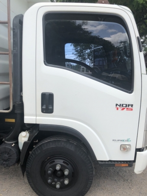 ขายNQR175ยูโร3ปี56 ไมล์น้อย13,600กิโล กระบะดั้มสามมิตร รั้ว6ไม้ รถสวยจัด