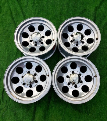 ขายล้อ MICKEY THOMPSON แท้ Classic 2 ขอบ 16 กว้าง 8" ออฟลบ 20 มือสองสวยๆ