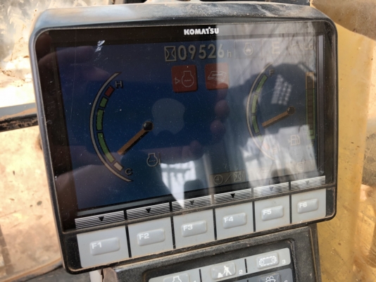 ขายPC200-8.เล่มพร้อม ใช้มา9530h รถเดิมแน่น เอวแน่น