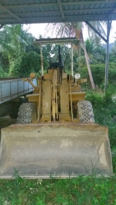 รถตัก KOMATSU 505. สนใจติดต่อ 081 - 6079515