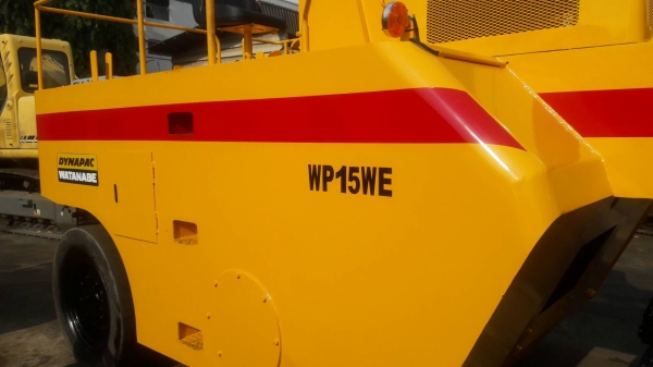 รรถบดล้อยาง7ล้อ WATANABE P15WE รถนอกนำเข้าญี่ปุ่น มีสเปร์น้ำ สเปร์น้ำมัน เอกสารแจ้งจำหน่าย พร้อมใช้งาน รรถบดล้อยาง7ล้อ WATANABE P15WE รถนอกนำเข้าญี่ปุ่น มีสเปร์น้ำ สเปร์น้ำมัน เอกสารแจ้งจำหน่าย พร้อมใช้งาน