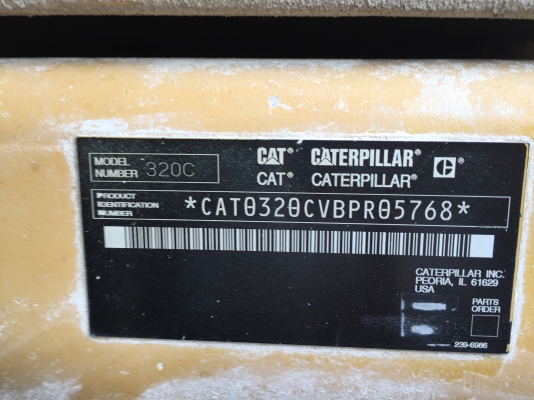 ขายด่วนCAT-320Cรถใช้ได้งานปกติ