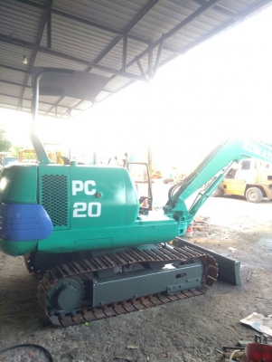 รถแบคโฮ KOMATSU PC20 รุ่น 7 รถเก่านอกนำเข้า ยังไม่เคยใช้งานในไทย ชั่วโมงการทำงาน 2000+ ชั่วโมง เครื่องดี ปั๊มแรง โซ่หนา เอวแน่น สภาพดี พร้อมใช้งาน มีเอกสารใบอินวอยซ์ มี VDO การทำงานให้ชม