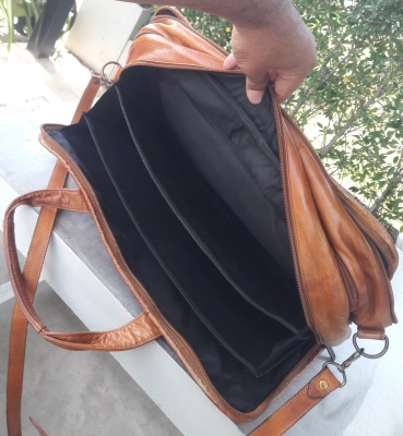 หนังแท้ใส่ laptop เอกสาร