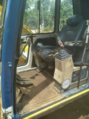 ขายรถแบคโฮ KOBELCO SK60-/// ระบบไฟเต็ม หัวคีปพร้อมบุ้งกี๋ ราคา 490000