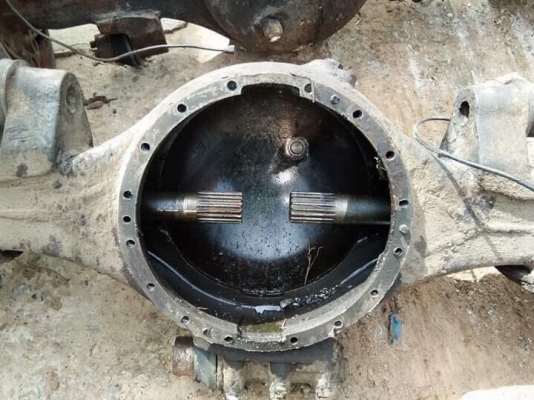 ขาย15.000เหมาเพลาข้าง4เส้น มิสซูฟูโซ่ 18ฟัน