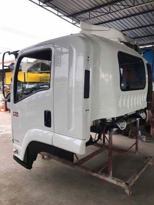 หัวรถยี่ห้อ ISUZU รุ่น 240/300