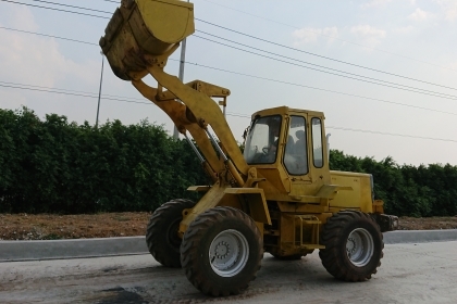 ขายรถตักล้อยาง KOMATSU WA100-3 (สภาพพร้อมใช้งาน ราคาถูกถูก