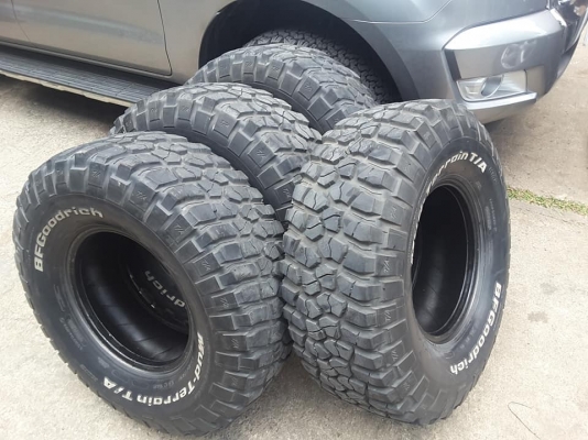 BF KM2 USA. 315-75-16 ปี15 สภาพสวยๆ 1ชุด