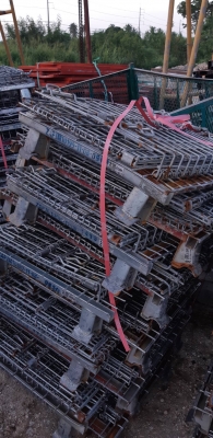 กว้าง60ยาว80สูง60 มี180ใบ ใบละ30โล โลละ25บาท