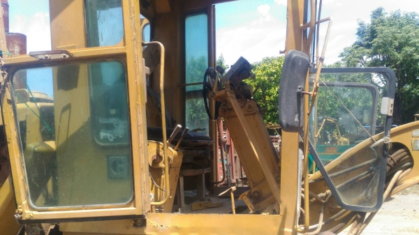 รถเกรด CAT 140.G 72 V 11142 รถสภาพสวยพร้อมใช้ราคา1,900,000 ต่อรอง