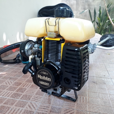 เครื่องตัดหญ้าสะพายRobin nbs261 เครื่องตัดหญ้าสะพายRobin nbs261