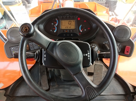 รถญี่ปุ่นเกรดA ขายถูก TCM ZW220 เก่าญี่ปุ่นแท้ สภาพสวย ราคาไม่แพง โทร.090-986-2521 อ๊อบ