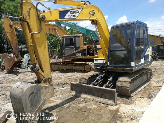 ขายSk60มาคทรี สภาพเก่านอกมีใบดันหน้า โทร.0851562314