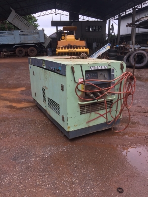 ขายปั้มลมใหญ่ เก่านอก  พร้อมใช้งาน