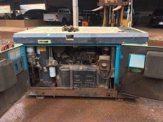 ขายปั้มลมใหญ่ เก่านอก  พร้อมใช้งาน