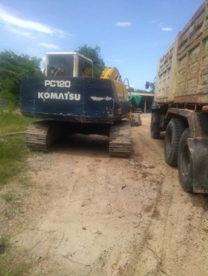ขาย 550,000 KOMATSU pc 200-5 ตัวเดินใหญ่ ไฟฟ้าครบ เครื่องดี ปั้มแรง เอวแน่น ช่วงล่างเต็ม เอกสารหนังสัญญาซื้อขาย รถอยู่ ชัยนาท 090-772-3710 090-772-3708 ขาย 550,000 KOMATSU pc 200-5 ตัวเดินใหญ่ ไฟฟ้าครบ เครื่องดี ปั้มแรง เอวแน่น ช่วงล่างเต็ม เอกสารหนังสัญญาซื้อขาย รถอยู่ ชัยนาท 090-772-3710 090-772-3708