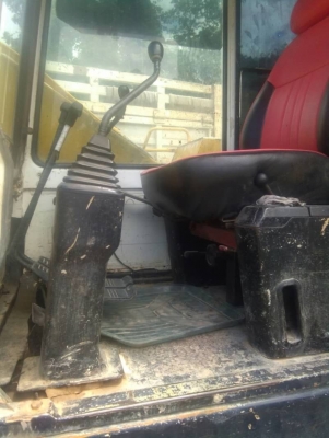 ขาย 550,000 KOMATSU pc 200-5 ตัวเดินใหญ่ ไฟฟ้าครบ เครื่องดี ปั้มแรง เอวแน่น ช่วงล่างเต็ม เอกสารหนังสัญญาซื้อขาย รถอยู่ ชัยนาท 090-772-3710 090-772-3708 ขาย 550,000 KOMATSU pc 200-5 ตัวเดินใหญ่ ไฟฟ้าครบ เครื่องดี ปั้มแรง เอวแน่น ช่วงล่างเต็ม เอกสารหนังสัญญาซื้อขาย รถอยู่ ชัยนาท 090-772-3710 090-772-3708