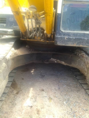ขาย 550,000 KOMATSU pc 200-5 ตัวเดินใหญ่ ไฟฟ้าครบ เครื่องดี ปั้มแรง เอวแน่น ช่วงล่างเต็ม เอกสารหนังสัญญาซื้อขาย รถอยู่ ชัยนาท 090-772-3710 090-772-3708 ขาย 550,000 KOMATSU pc 200-5 ตัวเดินใหญ่ ไฟฟ้าครบ เครื่องดี ปั้มแรง เอวแน่น ช่วงล่างเต็ม เอกสารหนังสัญญาซื้อขาย รถอยู่ ชัยนาท 090-772-3710 090-772-3708