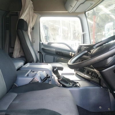 หัวเก๋ง HINO S700 + เครื่อง E13C Turbo 400HP หัวเก๋ง HINO S700 + เครื่อง E13C Turbo 400HP