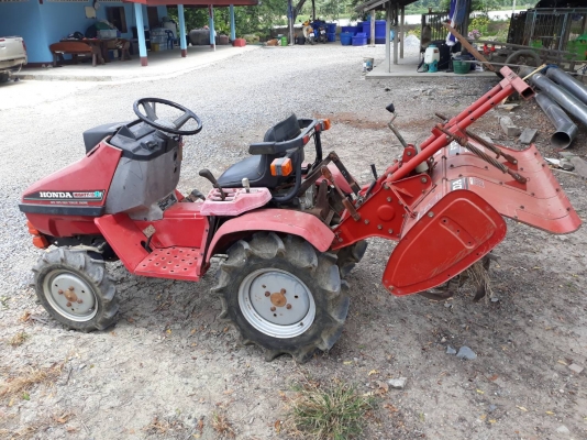 ขายรถพรวนดินแบบนั่งขับ