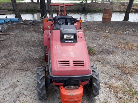 ขายรถพรวนดินแบบนั่งขับ ขายรถพรวนดินแบบนั่งขับ