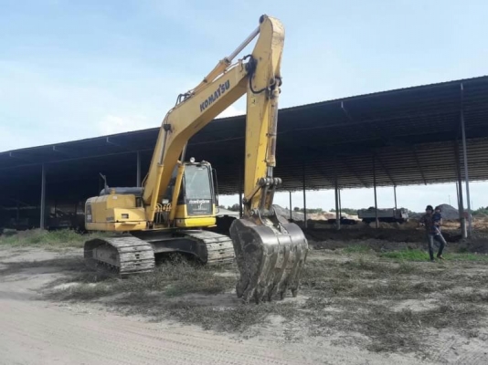 ขาย 1,200,000 KOMATSU pc 200-8 ปี 2009 ไฟฟ้าครบ เครื่องดี ปั้มแรง เอวแน่น ช่วงล่างเต็ม เอกสารแจ้งจำหน่าย รถสวยพร้อมใช้ รถอยู่ กาญจนบุรี 090-772-3710 090-772-3708