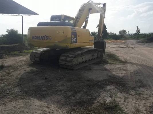 ขาย 1,200,000 KOMATSU pc 200-8 ปี 2009 ไฟฟ้าครบ เครื่องดี ปั้มแรง เอวแน่น ช่วงล่างเต็ม เอกสารแจ้งจำหน่าย รถสวยพร้อมใช้ รถอยู่ กาญจนบุรี 090-772-3710 090-772-3708