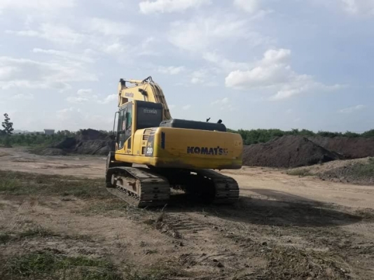 ขาย 1,200,000 KOMATSU pc 200-8 ปี 2009 ไฟฟ้าครบ เครื่องดี ปั้มแรง เอวแน่น ช่วงล่างเต็ม เอกสารแจ้งจำหน่าย รถสวยพร้อมใช้ รถอยู่ กาญจนบุรี 090-772-3710 090-772-3708