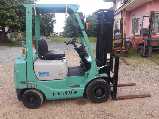 ขายรถยก MITSUBISHI FG15 F25A  เครื่องเบนซิน เกียร์ธรรมดา ยกได้1.5ตัน เสา3เมตร ยางตันหน้าหลัง ติดต่อ 098-7962549