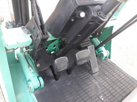 ขายรถยก MITSUBISHI FG15 F25A  เครื่องเบนซิน เกียร์ธรรมดา ยกได้1.5ตัน เสา3เมตร ยางตันหน้าหลัง ติดต่อ 098-7962549