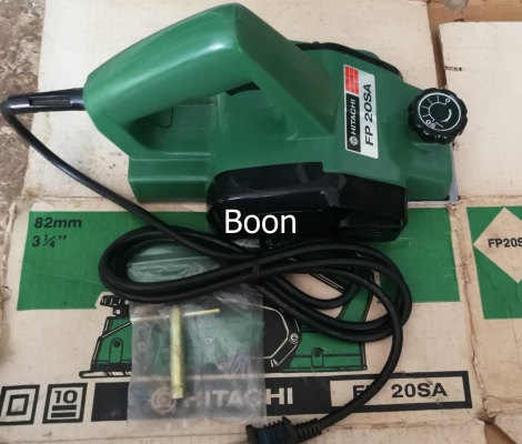 สินค้าใหม่เก่าเก็บ กบไฟฟ้า HITACHI FP20SA ขนาด3นิ้ว 220V 320W Made in Japan อุปกรณ์ตามรูป ราคา 2,100 บาท(รวมส่งเก็บเงินก่อนส่ง)