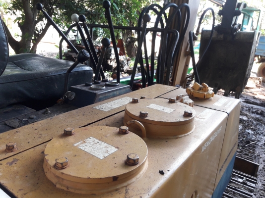 ขายแบคโฮเล็กKOMATSU PC-20-3สภาพสวยพร้อมใช้ ขายแบคโฮเล็กKOMATSU PC-20-3สภาพสวยพร้อมใช้