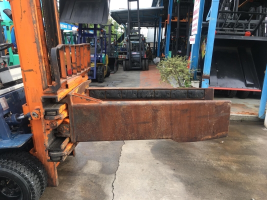 ขายรถหนีบก้อนแบนสำหรับงานร้านขายของเก่าร้านรีไซเคิ้ล