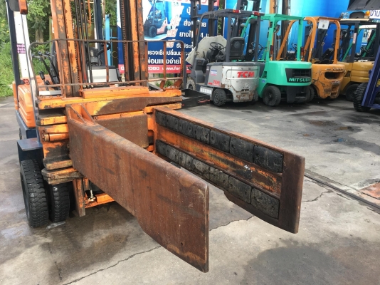 ขายรถหนีบก้อนแบนสำหรับงานร้านขายของเก่าร้านรีไซเคิ้ล