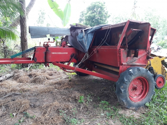 ขายตามสภาพ เครื่องอัดฟางนิวฮอนแลน276 ขายตามสภาพ เครื่องอัดฟางนิวฮอนแลน276