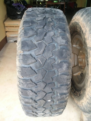 ยาง maxxis 285 75 16 ปลายปี 4511
