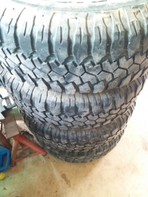 ยาง maxxis 285 75 16 ปลายปี 4511