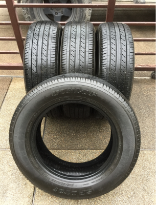 ยาง Dunlop 205 70 15 ปี17 ดอกเต็ม ไม่มีปะ ใช้ยาว ราคาไม่แพง