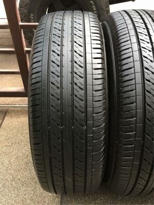 ยาง Dunlop 205 70 15 ปี17 ดอกเต็ม ไม่มีปะ ใช้ยาว ราคาไม่แพง