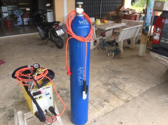 ขายตู้อาร์กอน 2 ระบบมือ2 เชื่อมสแตนเลสและเชื่อมธูปได้ ยี่ห้อ RILON รุ่น TIG300A พร้อมอุปกรณ์และถังอาร์กอนใหม่