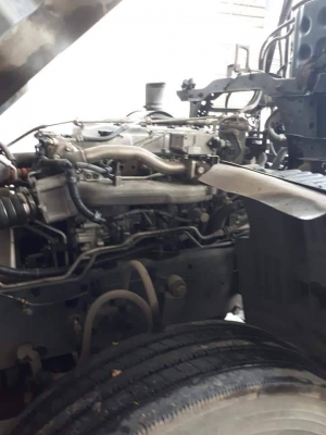 หัวลากHINO s500 FM1A 344 แรง ปี 56 ท่อS อ่างเนียม รถเดิมๆ มือเดียวออกป้ายแดง ยาง 80\% แถมประกันชั้น 
