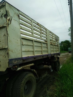 ขาย 1,290,000 สิบล้อแม่ลูก HINO FM 3M 240 แรง ลูก 2 คาน ยาว 6.50 ม พร้อมประกันชั้น 2 ควบคุมแม่ลูก ปีละ 20,000 บาท หมดปี 62 รถพร้อมใช้ หัวบาง ยางดี คัชซีสวย  รถอยู่ ราชบุรี 090-772-3710 090-772-3708